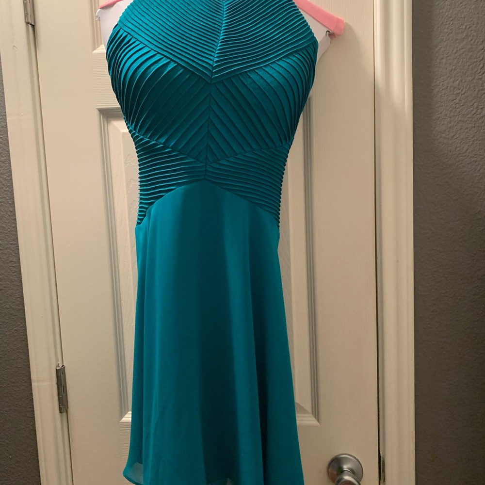 Calvin Klein Tea Length Back Layered Formal Dress